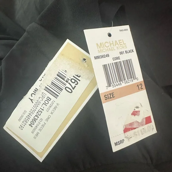 🆕 MICHAEL Michael Kors V-Neck One Piece in Black - Picture 4 of 8